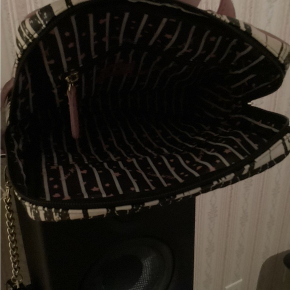 Betsy Johnson mini backpack - Picture 4 of 7